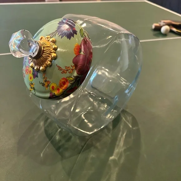 Mackenzie-Child’s cookie Glass Jar with Floral and Christmas lids - Picture 3 of 5